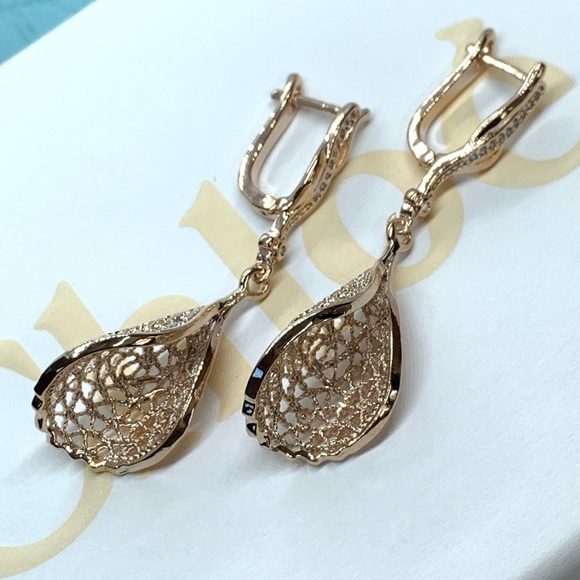 Rose Gold Plated Earrings - Picture 5 of 6